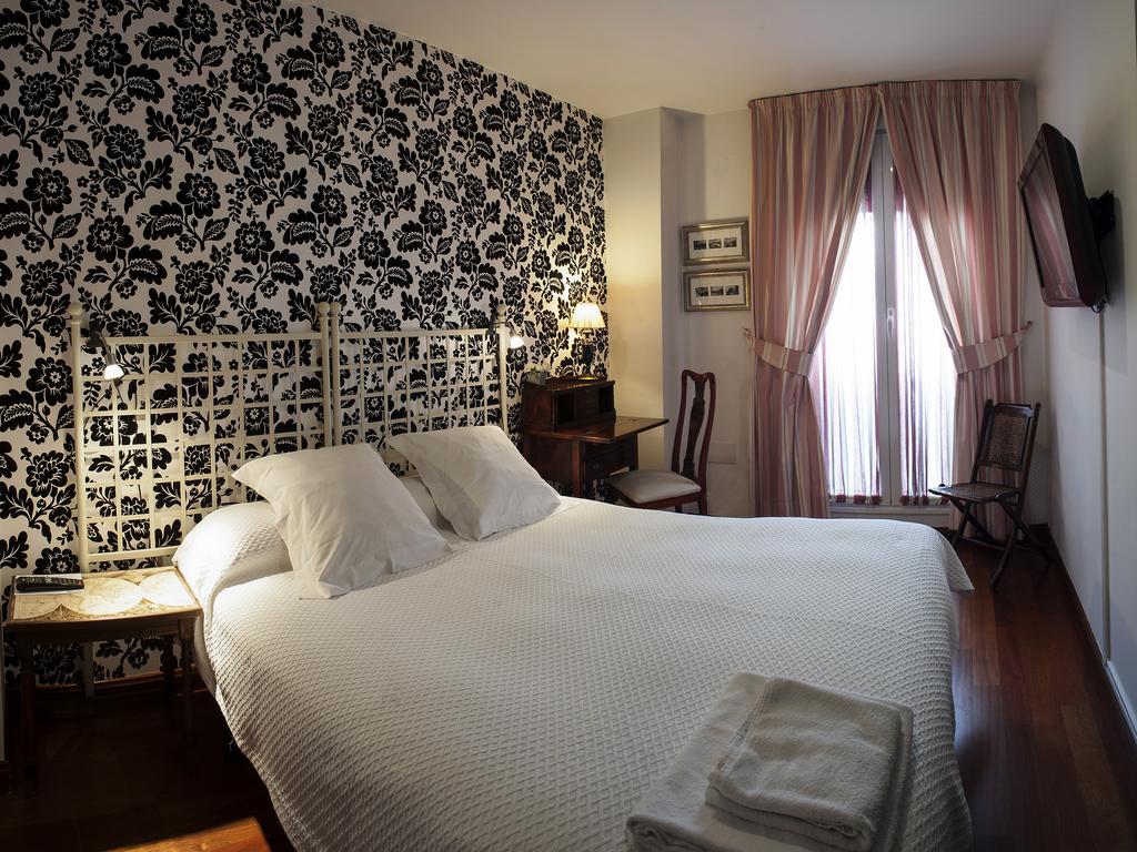Ch Hostal Victoria 昆卡 外观 照片